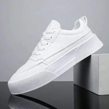 Мъжки бели обувки, кожени ежедневни обувки, Тенденция обувки на платформа 2023 г., удобна Вулканизированная обувки за мъже, бели маратонки Masculinos