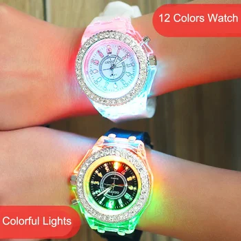 Нови дамски часовници YIKAZE Glow Кристал LED Harajuku Корея модна тенденция Кварцов ръчен часовник за студентска двойки от мъжки и женски пол