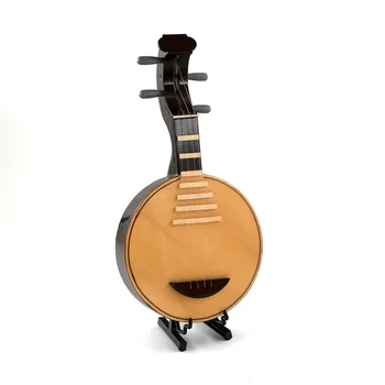 1бр Умален Модел Yueqin със Стойка и Калъф Mini Moon Китара е Музикален Инструмент Куклена Къща 1/6 Фигурка Аксесоари