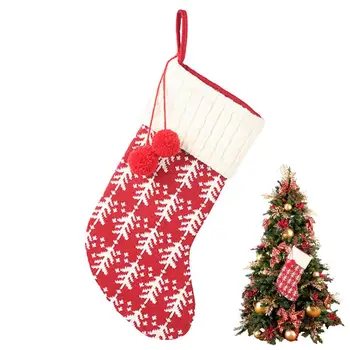 Коледни чорапи, Коледни чанти, Декорация за коледната елха, Умения за плетене, Процес на шиене, Декорация на камина, Нощно шкафче за Коледната елха